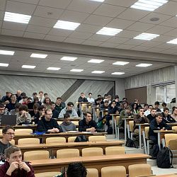 В Институте радиоэлектроники и информатики состоялись встречи студентов с представителями компании Edison Technologies