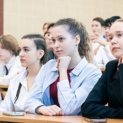 В РТУ МИРЭА стартовал заключительный этап прикладного конкурса для школьников «Золотая дюжина»