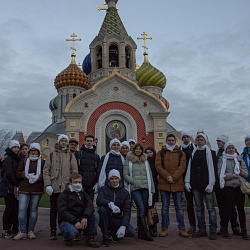 Студенты университета выступили волонтерами на службе у Патриарха Московского и всея Руси Кирилла 
