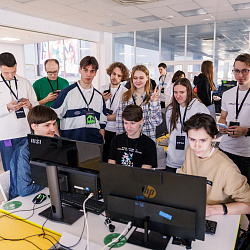 Школьники приняли участие в IT-чемпионате от компании КРОК и Института информационных технологий