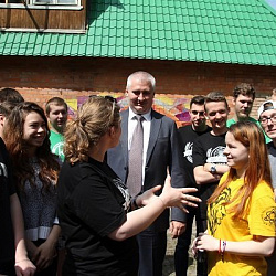 Станислав Алексеевич Кудж встретился со студенческим активом на базе «Алые паруса»