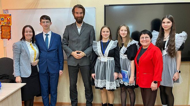 Эксперт РТУ МИРЭА открыл научно-технологическую школу в Мурманске