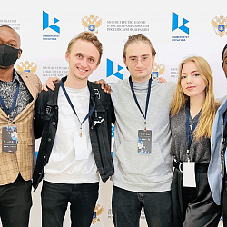 Иностранные студенты РТУ МИРЭА приняли участие во Всероссийском образовательном форуме студенческих СМИ