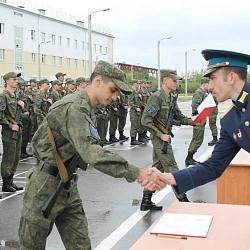Студенты военного учебного центра РТУ МИРЭА приняли военную присягу