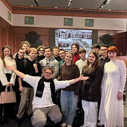 Студенты 1-го курса РТУ МИРЭА побывали на выставке «Победа. Будущее за нами!»