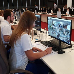 Студенты РТУ МИРЭА и участники ВСКС обеспечили контроль над ходом выборов в Мосгордуму