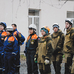 Добровольцы РТУ МИРЭА приняли участие в масштабном форуме «Вектор спасения - Сибирь»