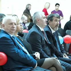 16 октября в кампусе на ул. Стромынка, 20 прошла встреча выпускников МГУПИ, приуроченная к 80-летнему юбилею вуза