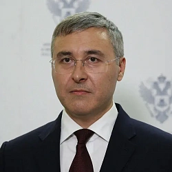 Глава Минобрнауки России Валерий Фальков выступил с поздравлением в честь Дня преподавателя высшей школы