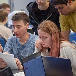 В РТУ МИРЭА прошёл региональный кейс-чемпионат «Инноватор»