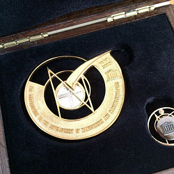 Московский технологический университет был удостоен медали ЮНЕСКО «За вклад в развитие нанонауки и нанотехнологий»