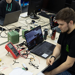 РТУ МИРЭА стал площадкой первого межвузовского хакатона IT Academy Hack 2024: «Научное волонтёрство + Экология»