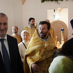 Начал работу храм святых апостолов Петра и Павла, в закладке которого принимал участие ректор Университета Станислав Алексеевич Кудж.