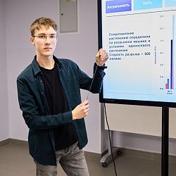 Выпускник Детского технопарка «Альтаир» РТУ МИРЭА изготовил медицинский жгут повышенной морозостойкости