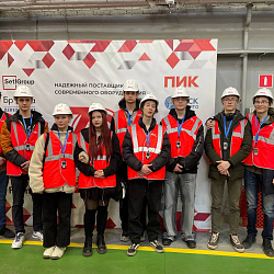Второкурсники колледжа РТУ МИРЭА посетили завод «МЭЛ»