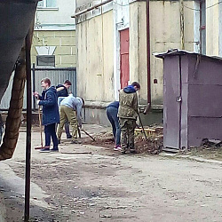 В университете состоялся субботник