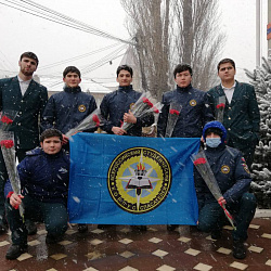 Добровольцы ВСКС почтили память защитников Отечества по всей стране