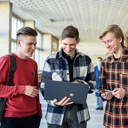Команда студентов Института информационных технологий и Передовой инженерной школы РТУ МИРЭА заняла третье место на хакатоне туристического сервиса «Островок»