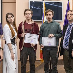 Студенты Института информационных технологий получили сертификаты по результатам прохождения курсов элитной подготовки