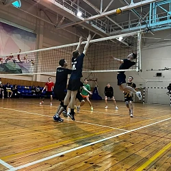 В РТУ МИРЭА завершился турнир по волейболу среди мужских команд