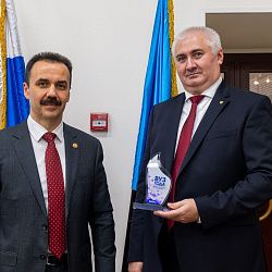 РТУ МИРЭА вновь получил номинацию «Вуз года» на VIII ежегодном конкурсе социально-образовательного проекта Samsung Innovation Campus