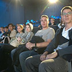В РТУ МИРЭА прошла открытая лекция от руководителя подразделения компании AUXO для студентов, обучающихся на программах топ-ИТ