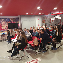 Студенты Института инновационных технологий и государственного управления побывали на производственной экскурсии в компании «Coca-Cola HBC Россия»