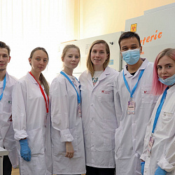 Представители ИТХТ имени М.В. Ломоносова прошли обучение в рамках школы синтетической биологии