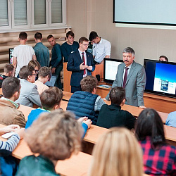 Новый проект и цикл традиционных мероприятий для школьников стартовали в сентябре