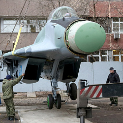 Военный учебный центр при РТУ МИРЭА получил самолёт МИГ-29