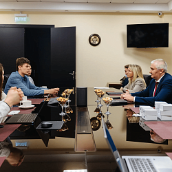 Студенты РТУ МИРЭА — участники Всероссийского конкурса «Твой Ход» встретились с представителями администрации вуза