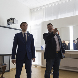 Министр цифрового развития, связи и массовых коммуникаций  Константин Юрьевич Носков побывал с визитом в МИРЭА - Российском технологическом университете