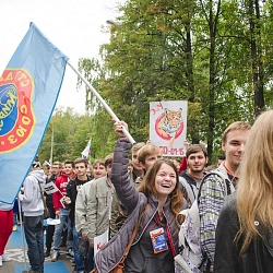 12 сентября студенты и сотрудники Университета приняли участие в Параде Российского Студенчества.