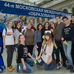 Профориентационная работа университета в ноябре: 8 тематических экскурсий для абитуриентов и участие в выставке «Образование и Карьера»