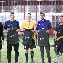 Футболисты РТУ МИРЭА завоевали «золото» на соревнованиях Nike