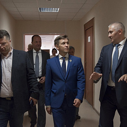 Министр цифрового развития, связи и массовых коммуникаций  Константин Юрьевич Носков побывал с визитом в МИРЭА - Российском технологическом университете