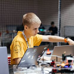 Студент ИПТИП РТУ МИРЭА с командой занял второе место на Всероссийском форуме «Область будущего» 