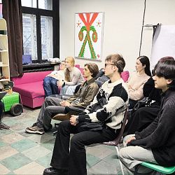 Студенты ИТХТ имени М.В. Ломоносова посетили ряд экскурсий в различные компании со своими кураторами