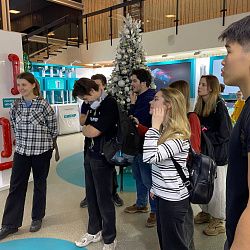 Студенты ИТХТ имени М.В. Ломоносова посетили ряд экскурсий в различные компании со своими кураторами