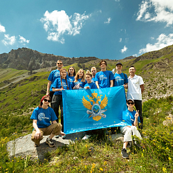 Добровольцы РТУ МИРЭА вернулись из национального парка «Приэльбрусье»
