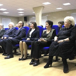 В канун празднования 80-летия МГУПИ, ректор и первый проректор университета вручили награды Министерства образования и науки РФ профессорско-преподавательскому составу кампуса