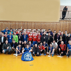 Гандболисты РТУ МИРЭА уверенно выступили на турнире в Ленинградской области