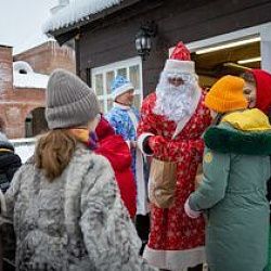Студенты РТУ МИРЭА провели предновогоднюю благотворительную экспедицию в Николо-Сольбинский монастырь