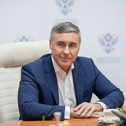 Министр науки и высшего образования Валерий Фальков поздравил студентов с Татьяниным днём