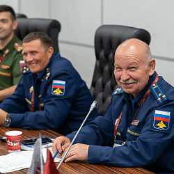 В военно-учебном центре РТУ МИРЭА прошёл круглый стол в рамках форума «Армия — 2022» 
