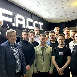 Для студентов Института кибербезопасности и цифровых технологий состоялась профориентационная экскурсия в международную компанию F.A.C.C.T. (Group-IB)