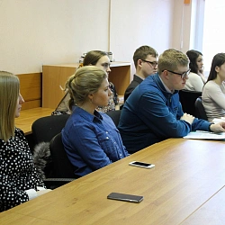 В кампусе на улице Стромынка состоялось заседание кружка «Креативная экономика»