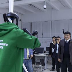 РТУ МИРЭА посетила делегация из Китая