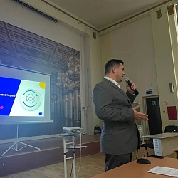 Студенты 3-го курса КПК приняли участие в курсовом собрании, посвящённом компьютерной безопасности