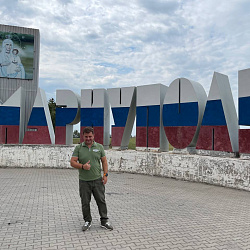 Делегация РТУ МИРЭА побывала в Мариуполе в День ВДВ